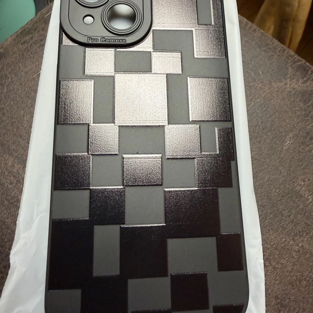 Black Geometric Phone Case for iPhone 15